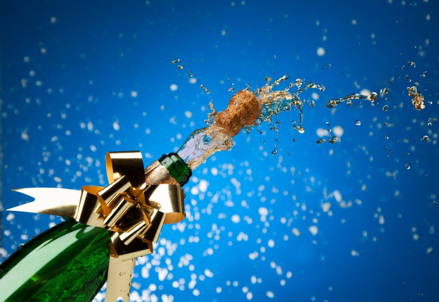 L'art de sabrer le champagne : un savoir-faire à maîtriser